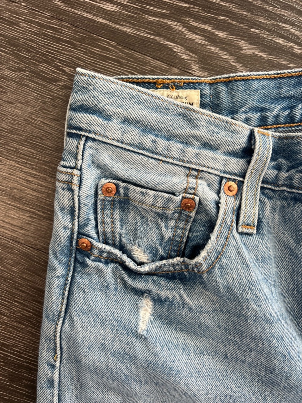 Levi's Premium Distressed 501 S Skinny Big E High-Rise Jeans - Picture 8 of 14